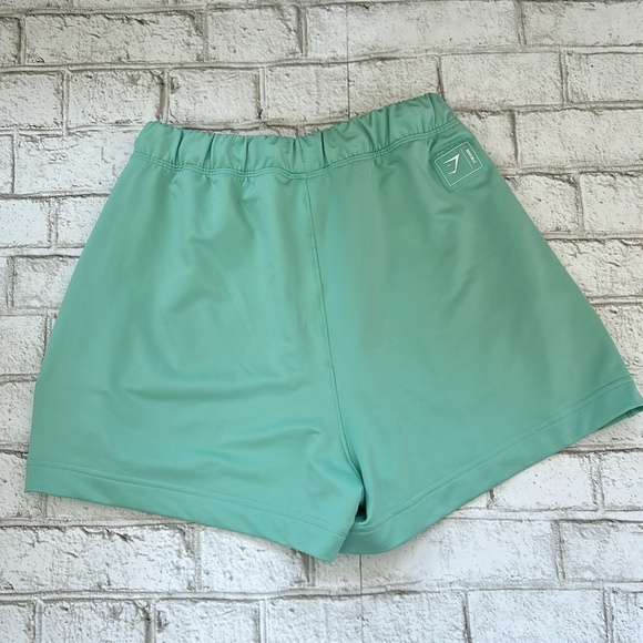 Gymshark Shorts - Picture 5 of 7